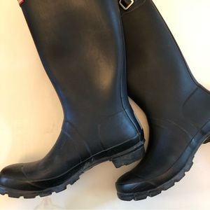 Black Hunter Boots 6M/7F
